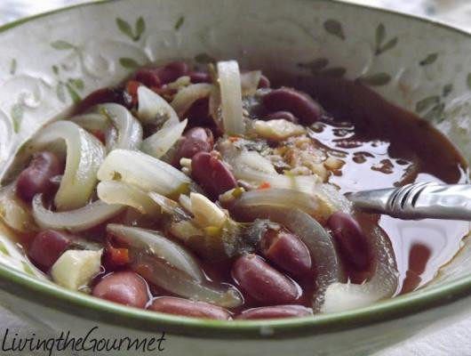 Quick and Easy Bean Soup is a quick and easy soup for lunch or dinner