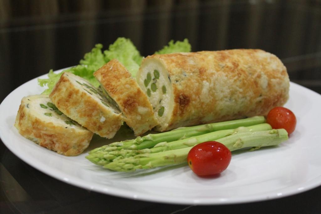 Asparagus and Cheese Roulade