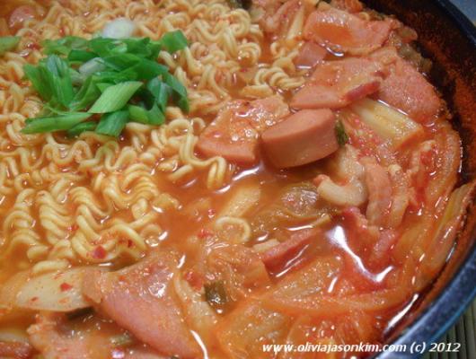 Budae Jjigae (Korean Army Stew)