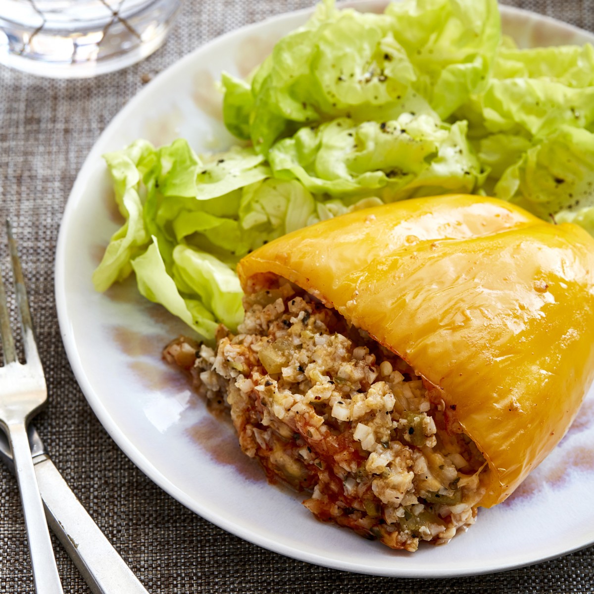 No-Brainer Lowâ€‘Carb Stuffed Peppers