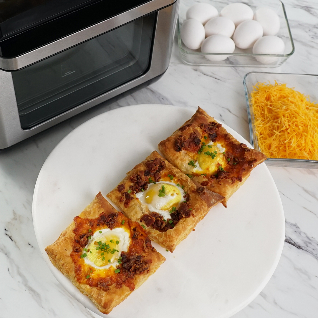 Vortex Plus – Bacon and Egg Breakfast Pastries