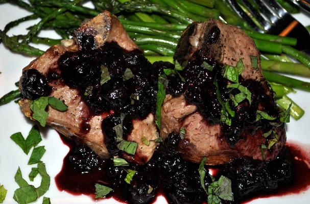 Grilled Lamb Chops and Asparagus With Balsamic Berry Sauce
