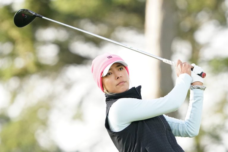 Hometown player Alison Lee grabs lead in LA Open