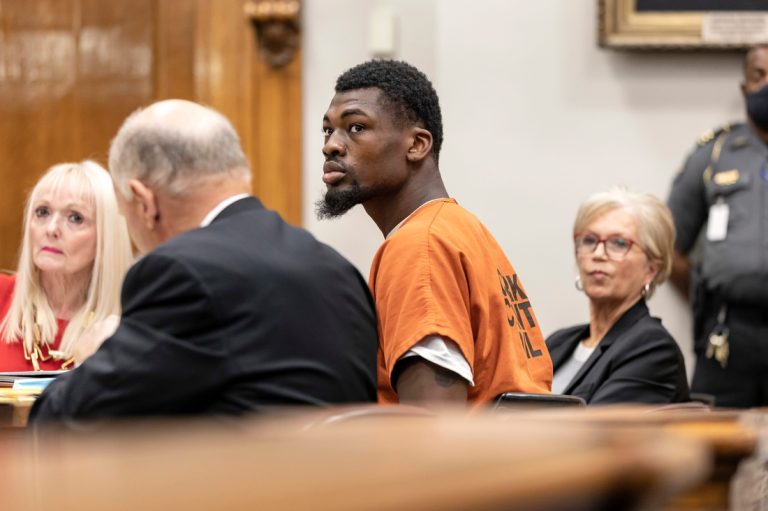 Ex-Georgia LB Adam Anderson indicted on rape charge