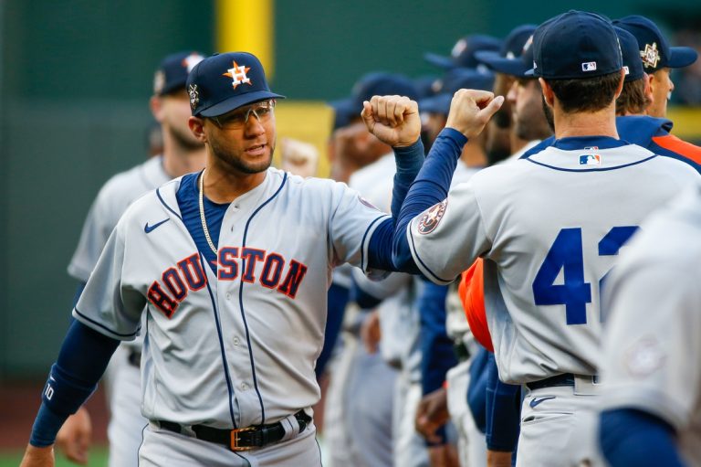 Astros’ offense aims to get going vs. Blue Jays