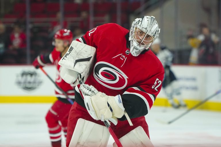 Hurricanes look to pick up steam vs. Devils
