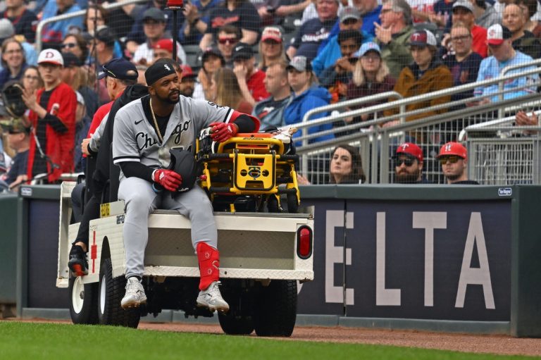 White Sox OF Eloy Jimenez (hamstring) out 6-8 weeks