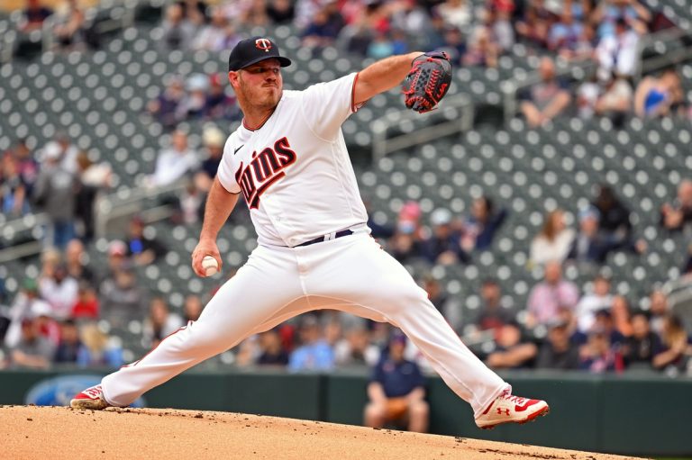 Twins bring seven-game winning streak to Tampa Bay