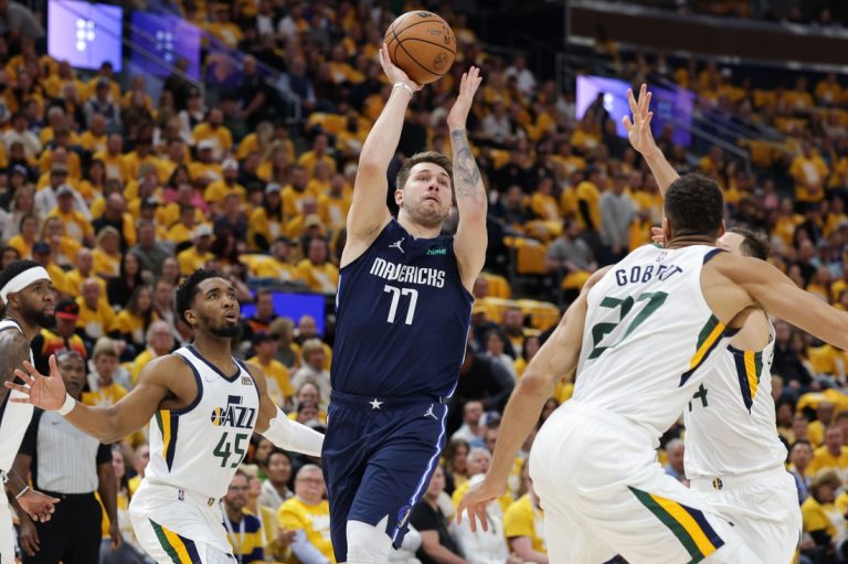 Star players clicking as Mavs-Jazz series down to best-of-three