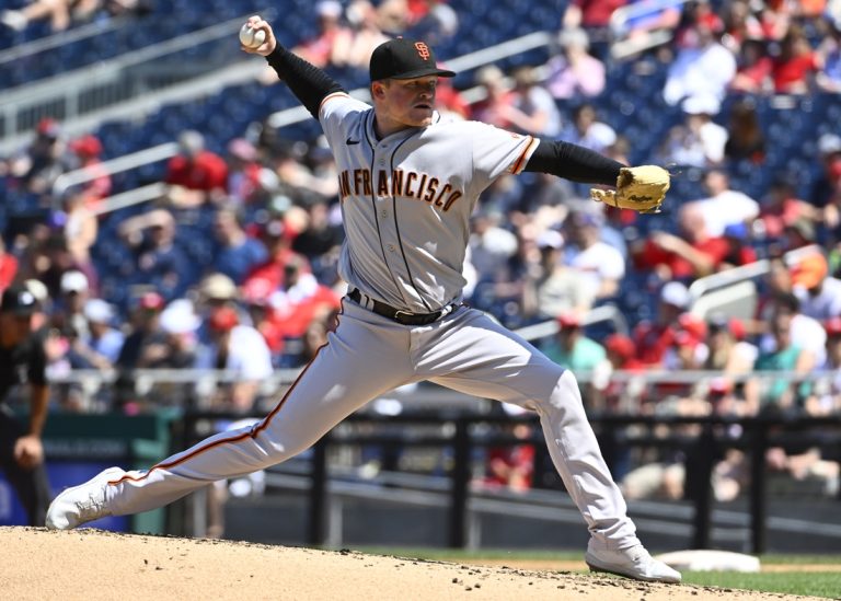 Joc Pederson homers twice as Giants complete sweep of Nationals
