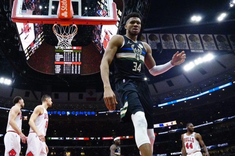 Bucks look to dispatch Bulls, advance to second round