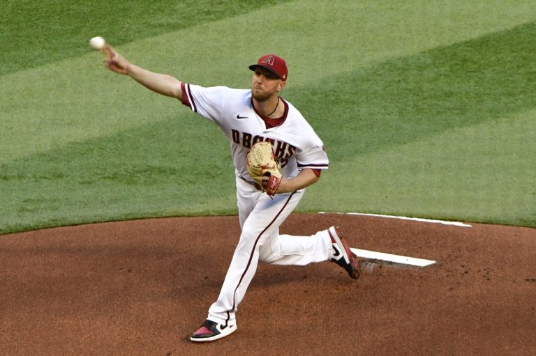 Behind Merrill Kelly, Arizona looks to make it 2 in a row against Cardinals