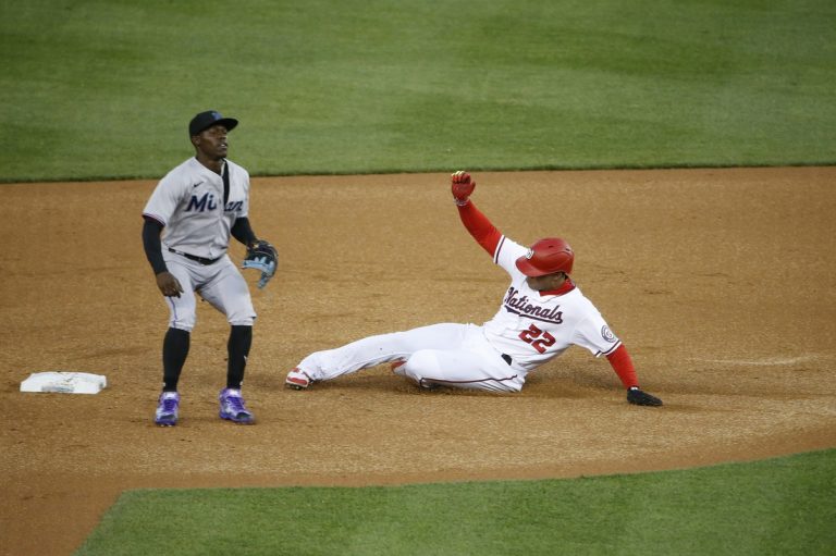 Marlins flash timely hitting, defense in win over Nationals