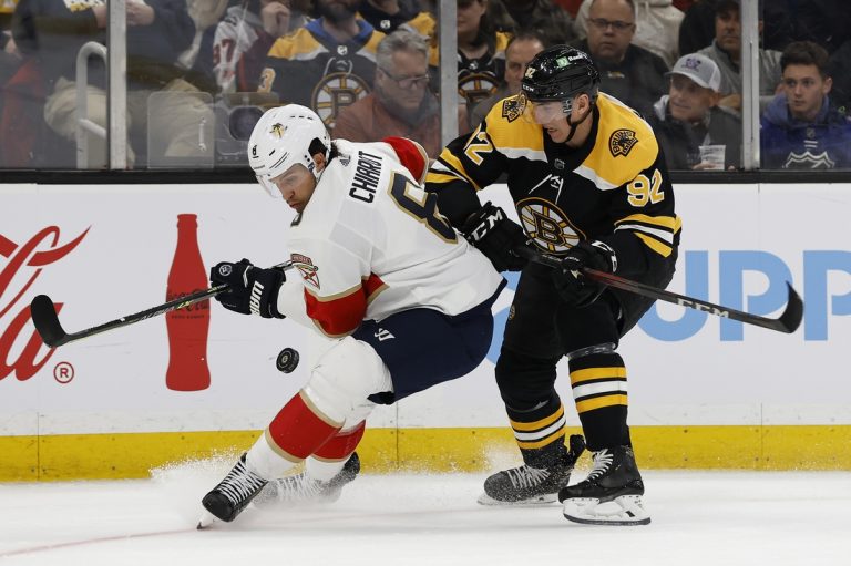 Bruins take down Panthers for third straight victory