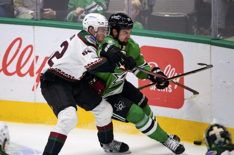 Stars wrap up playoff spot despite OT loss to Coyotes