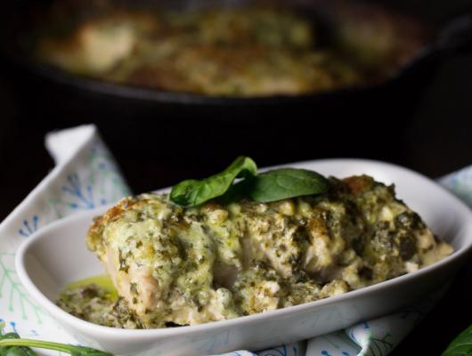 Fresh spinach with a creamy low carb florentine sauce makes this chicken dish a wonderful choice for a healthy dinner.