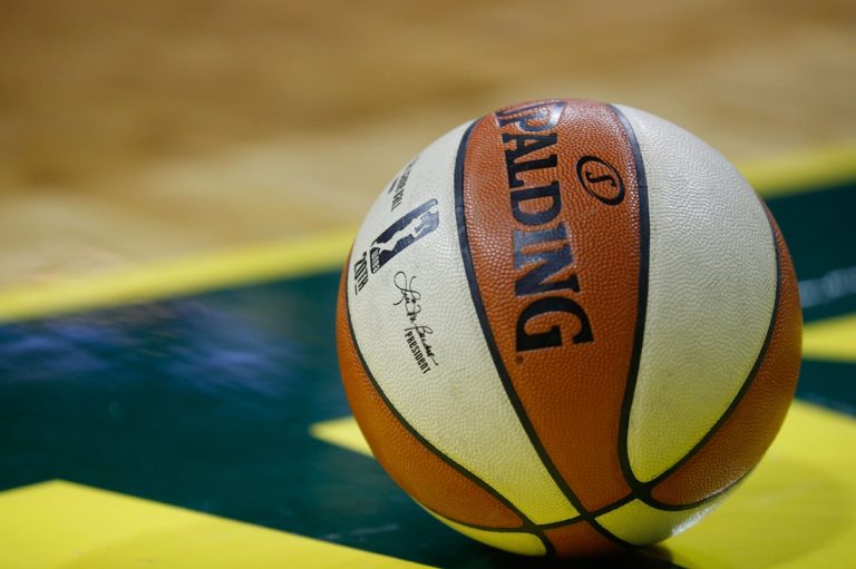 Elena Delle Donne, Mystics race past Aces in second half