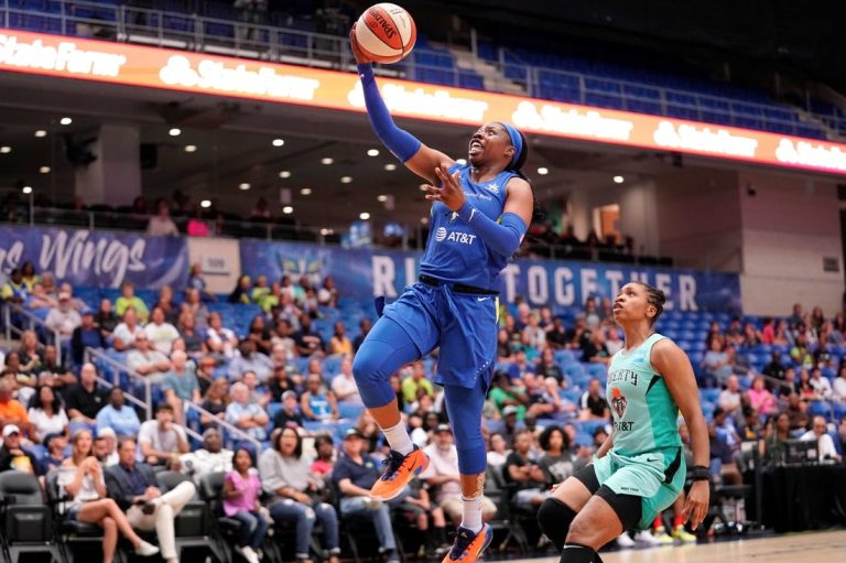 Top tandems square off as Wings visit Sun