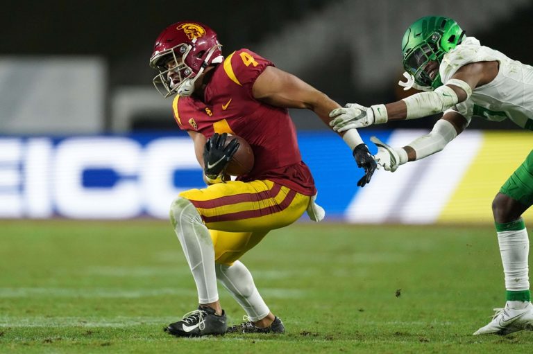 Former USC receiver Bru McCoy transfers to Tennessee