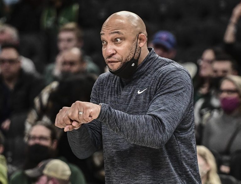 Reports: Lakers decide on Darvin Ham as next head coach