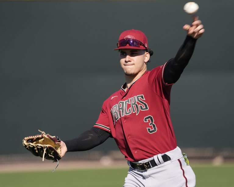 Diamondbacks promote top prospect OF Alek Thomas