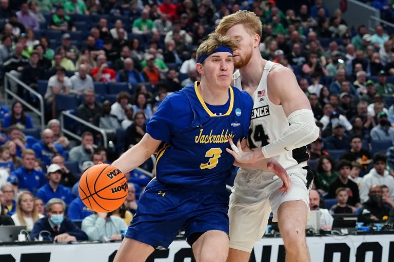 Creighton adds transfer Baylor Scheierman, Summit League POY