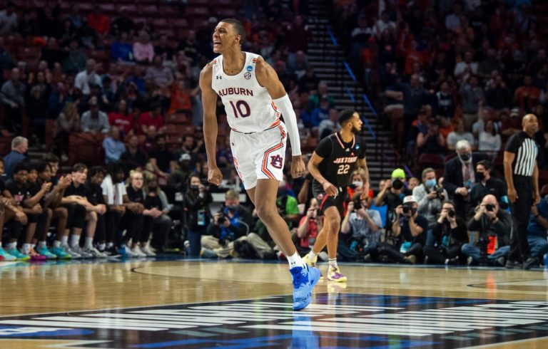 Auburn’s Jabari Smith favored to go No. 1 in 2022 draft