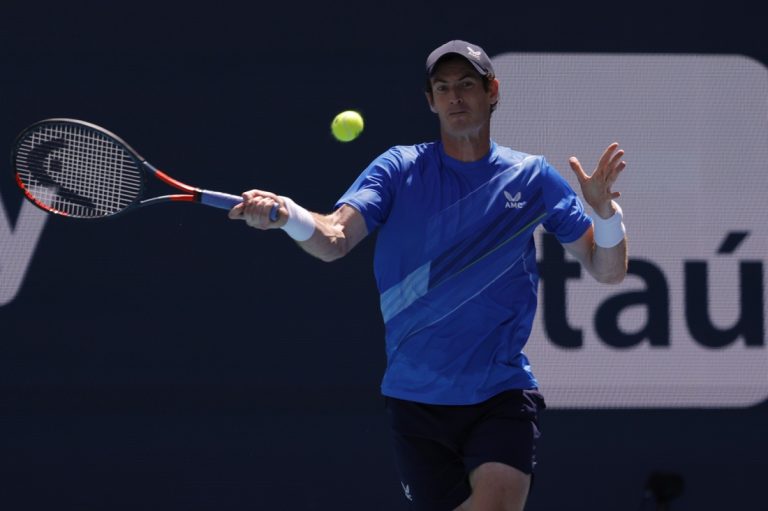 Andy Murray (illness) WDs from match vs. Novak Djokovic