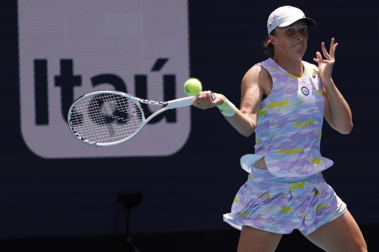 WTA roundup: Iga Swiatek claims title in Rome, extends streak to 28
