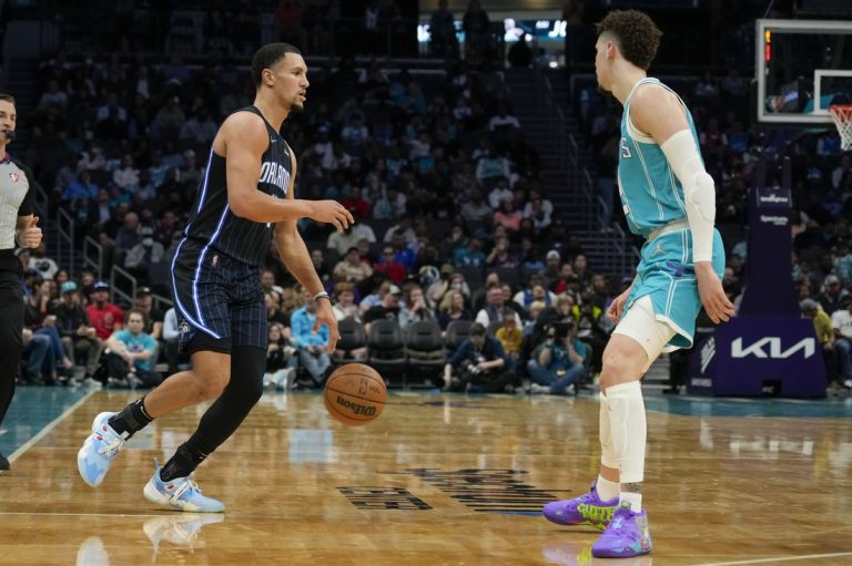 Magic G Jalen Suggs undergoes ankle surgery