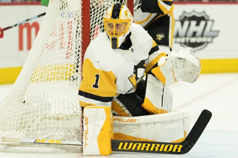 Penguins’ Casey DeSmith, Rickard Rakell deemed day-to-day
