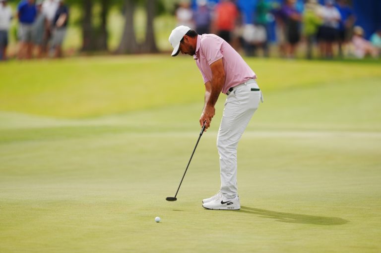Jason Day (63) grabs first-round lead at Wells Fargo Championship