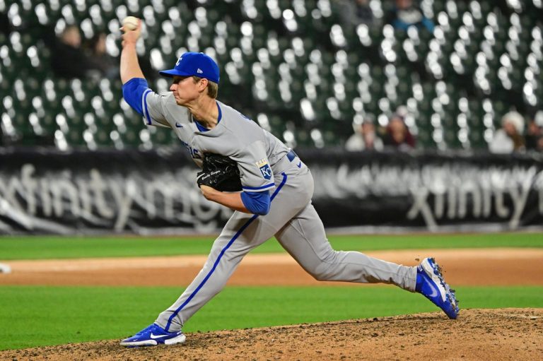 Brady Singer will rejoin Royals to face White Sox in DH