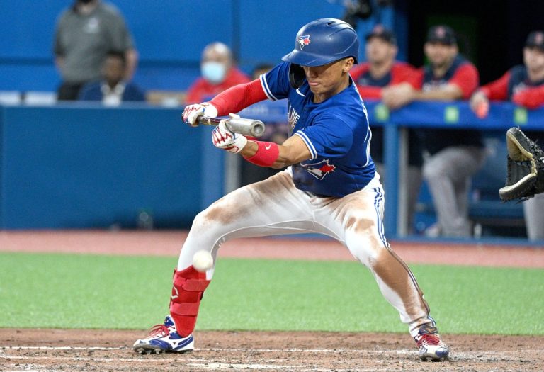 Mets claim INF Gosuke Katoh from Jays