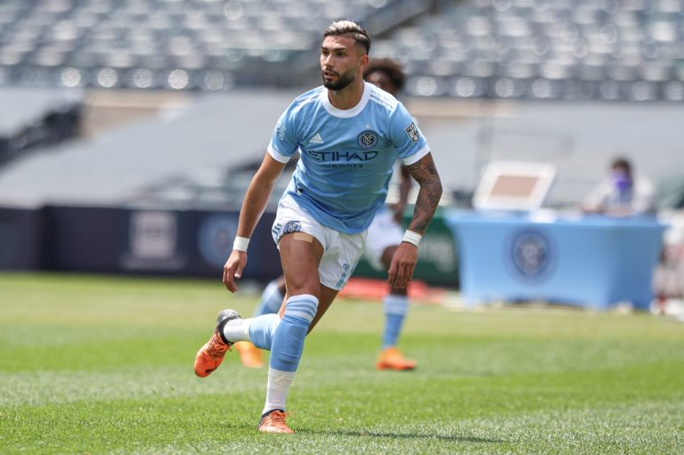 Sporting KC takes road issues to NYCFC