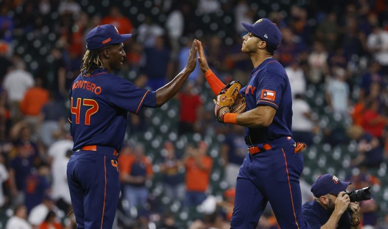 Astros face Mariners, have more options in bullpen