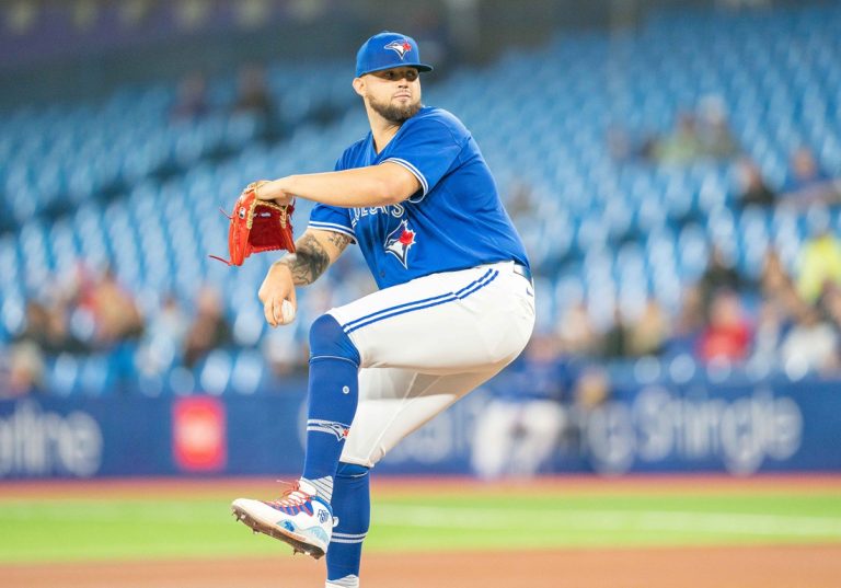 Behind Alek Manoah, Jays look to take series from Rays