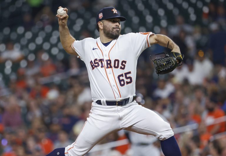 Astros face Twins, look for ninth straight win