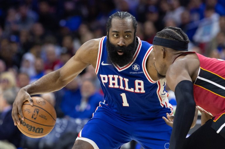 Heat favored at home in critical Game 5 vs. 76ers