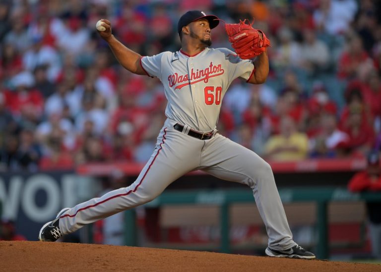 Rookie starters match up for Marlins, Nationals