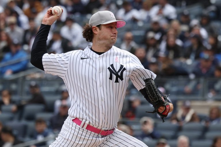 Yankees edge Rangers in Game 1 on Gleyber Torres’ walk-off homer