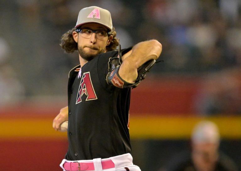 Diamondbacks look to top Cubs, win fourth straight series