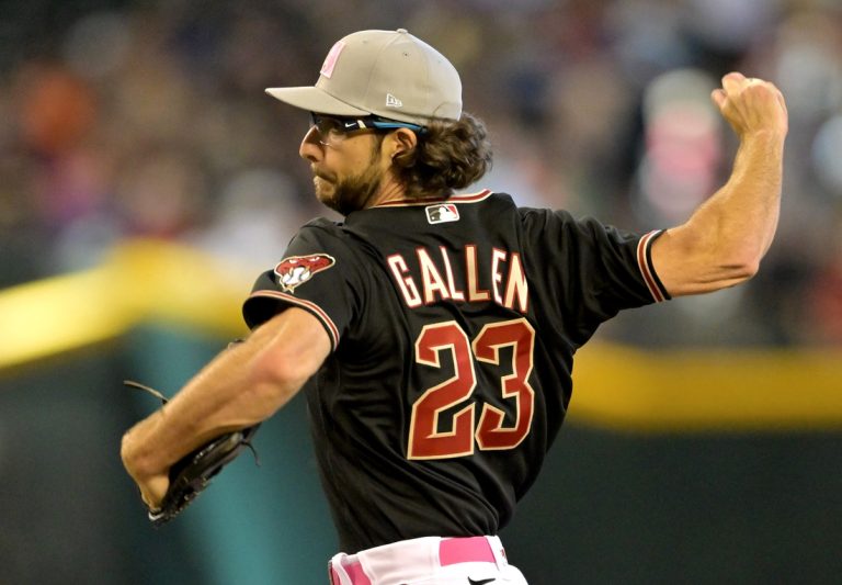 Diamondbacks stay hot with shutout of Rockies