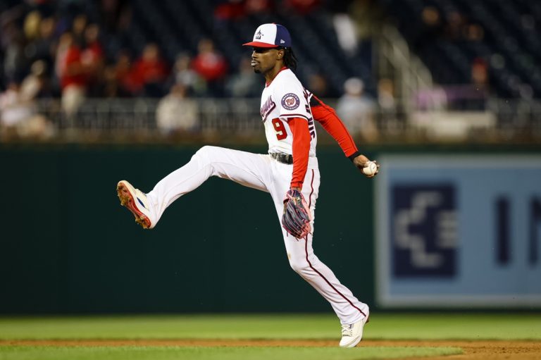 Nationals attempt to hand Mets first series loss of season