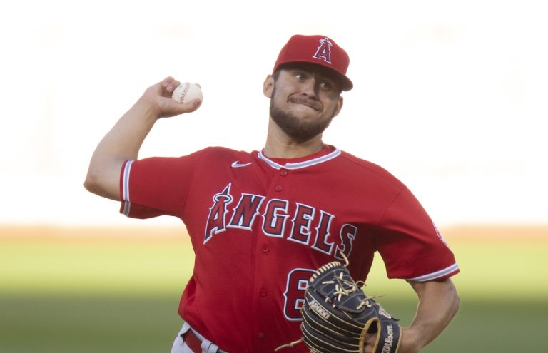 MLB roundup: Chase Silseth shines in Angels debut
