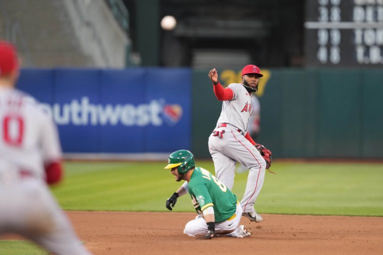 Taylor Ward (5 RBIs) powers Angels to split of DH, 9-1