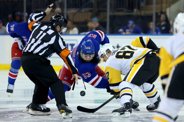Artemi Panarin scores early in OT as Rangers win Game 7 over Pens