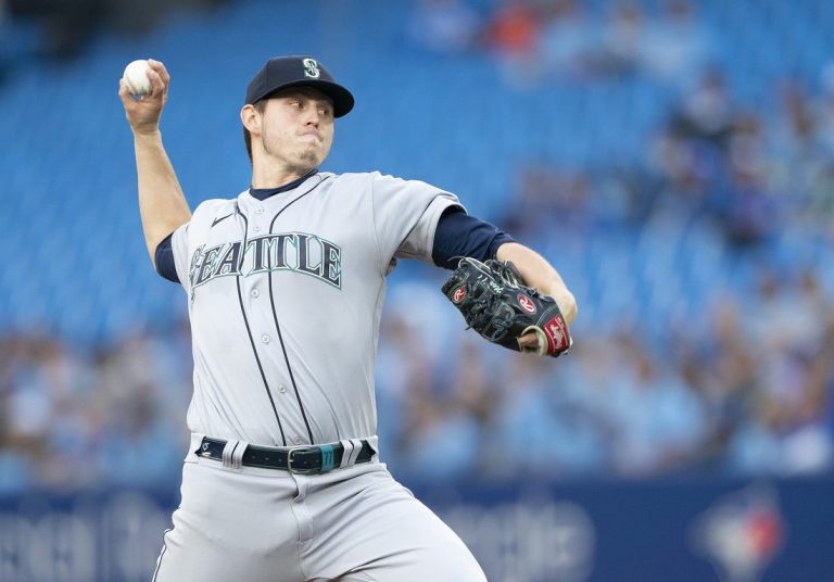 Mariners’ Chris Flexen looks for rare run support vs. Red Sox