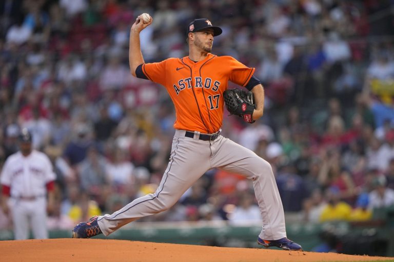 Xander Bogaerts’ blast helps Red Sox pull away from Astros