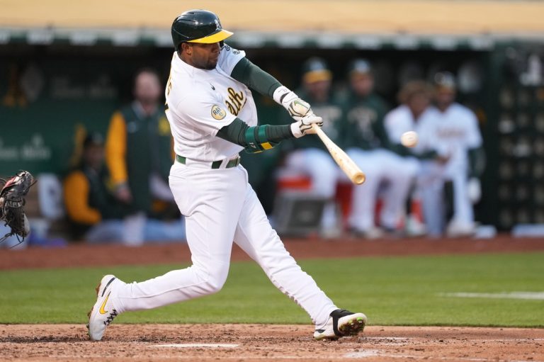 Gary Sanchez powers Twins past slumping A’s